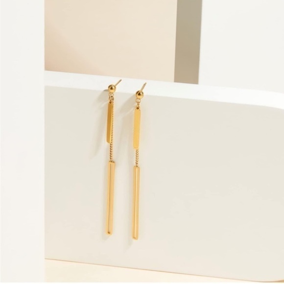 GOLD 14k Gold Plated Bar Chain Drop Earrings - Picture 1 of 3